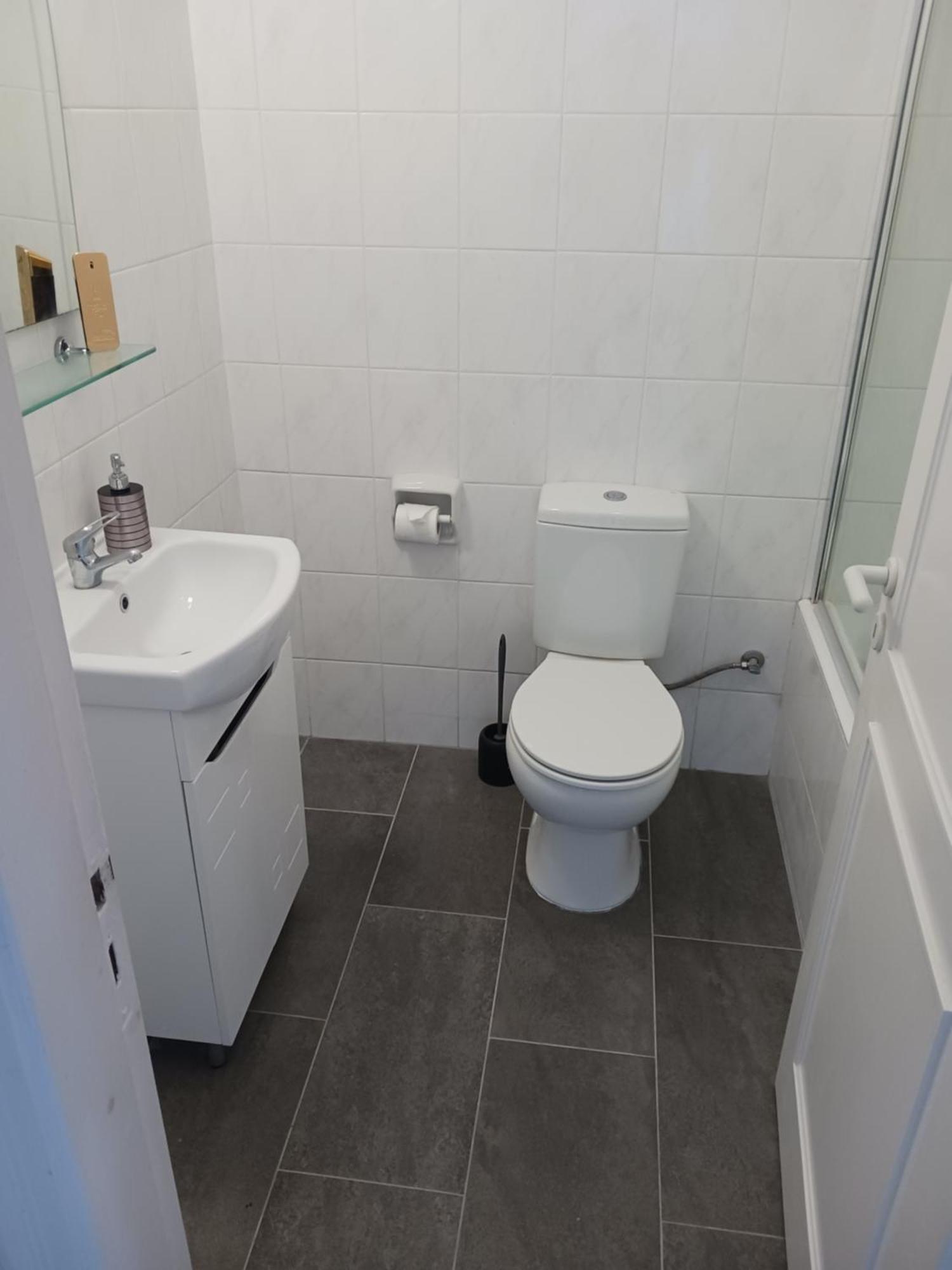 Modern Sea View Apartment Regina Gardens Paphos Exterior photo
